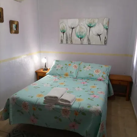 Guest house Venta De Abajo El Castillo de las Guardas